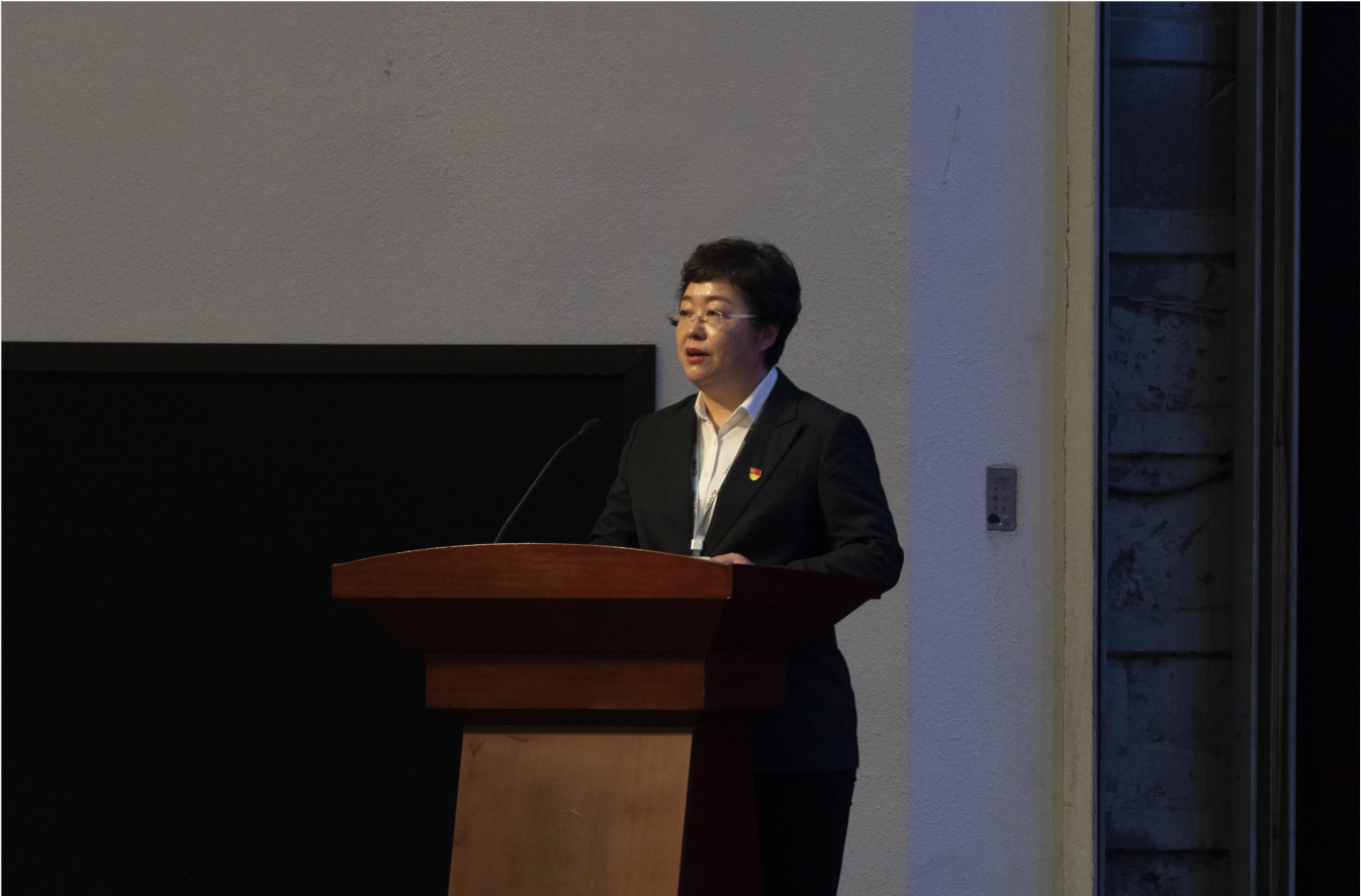 “襄盛举 聚合力 创佳绩”爱发体育官网、温泉集团、公服集团2022年表彰大会隆重举行