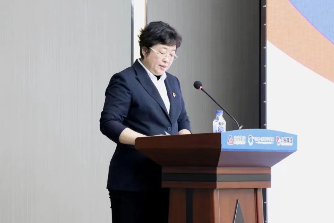 爱发体育官网、温泉集团、公服集团2023年新任干部任前集体谈话及集体送任仪式圆满结束